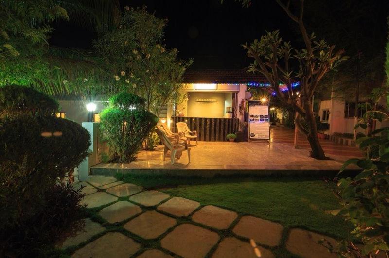 Anandvan Holiday Homes, 瓦伊 外观 照片