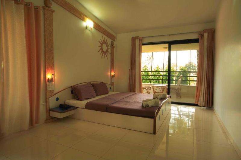 Anandvan Holiday Homes, 瓦伊 外观 照片